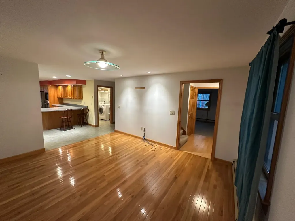 948 Strafford Road Barrington NH 03825