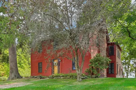 5 Nesmith Derry NH 03038-1201