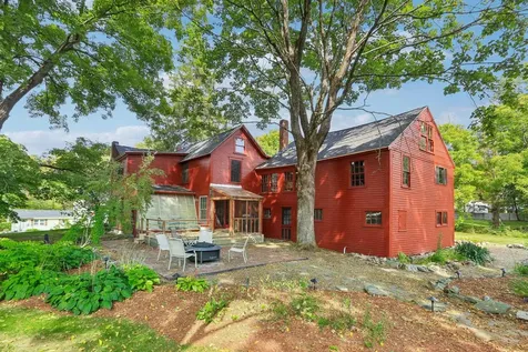 5 Nesmith Derry NH 03038-1201