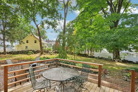 5 Nesmith Derry NH 03038-1201