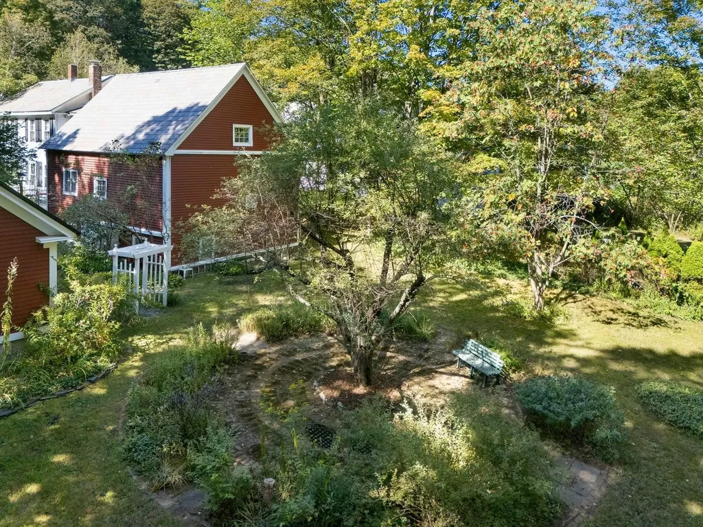 105 Chestnut Street Brattleboro VT 05301