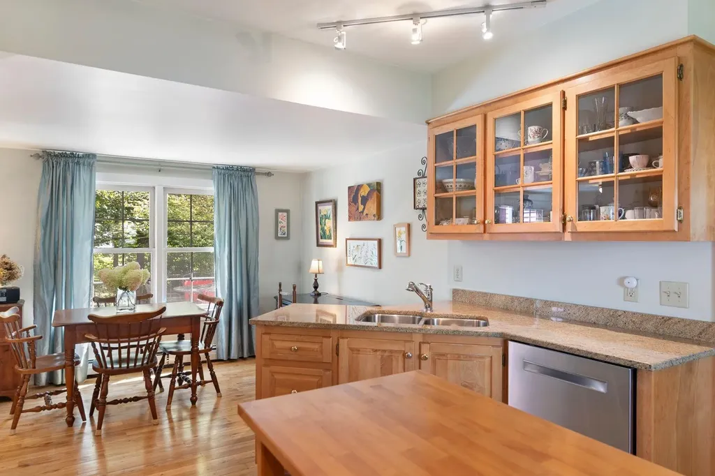 105 Chestnut Street Brattleboro VT 05301