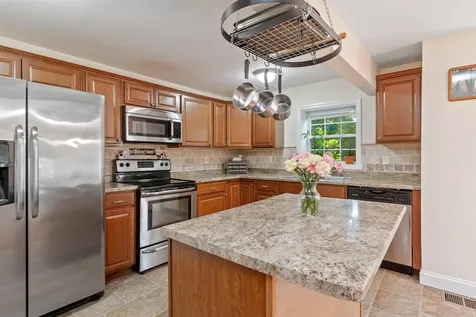 6 School Street Fairfax VT 05454