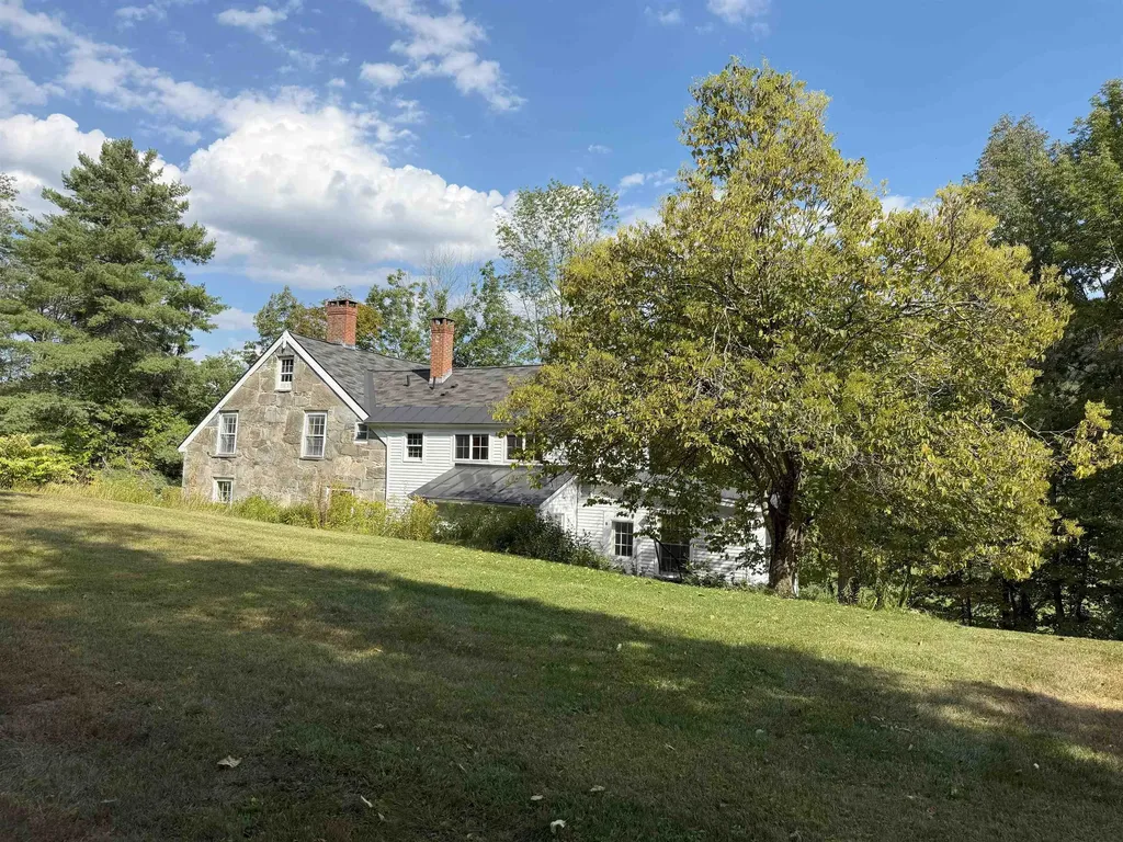 628 Townshend Road Grafton VT 05146