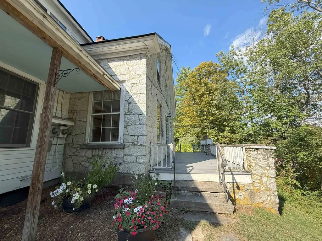 628 Townshend Road Grafton VT 05146