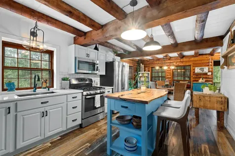 175 Molly Philbrick Road Effingham NH 03882