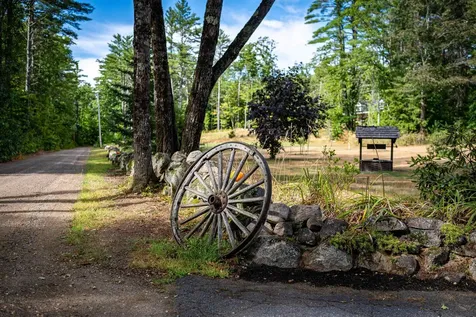 175 Molly Philbrick Road Effingham NH 03882