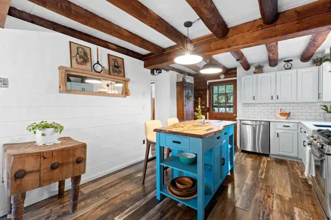 175 Molly Philbrick Road Effingham NH 03882