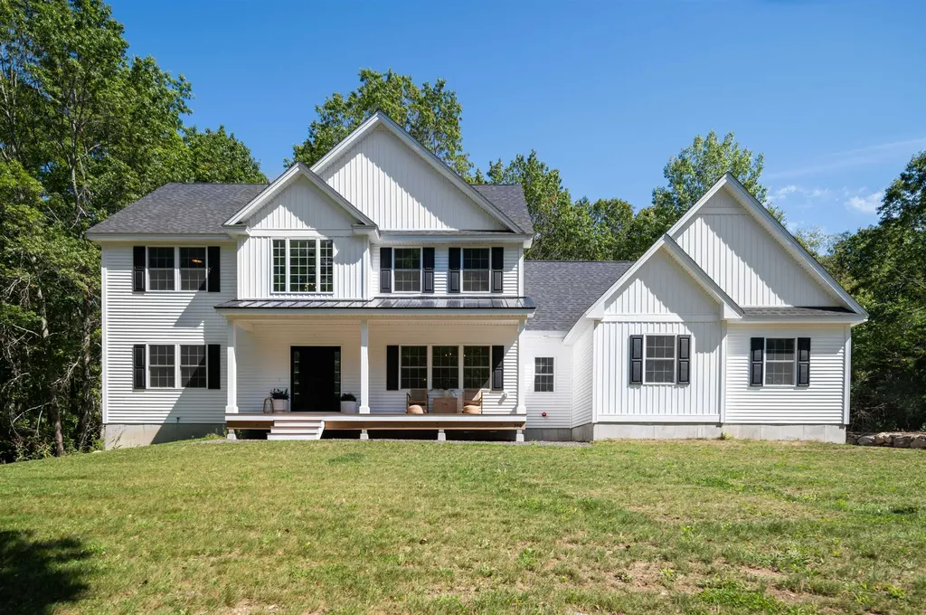 356 Island Pond Road Derry NH 03038