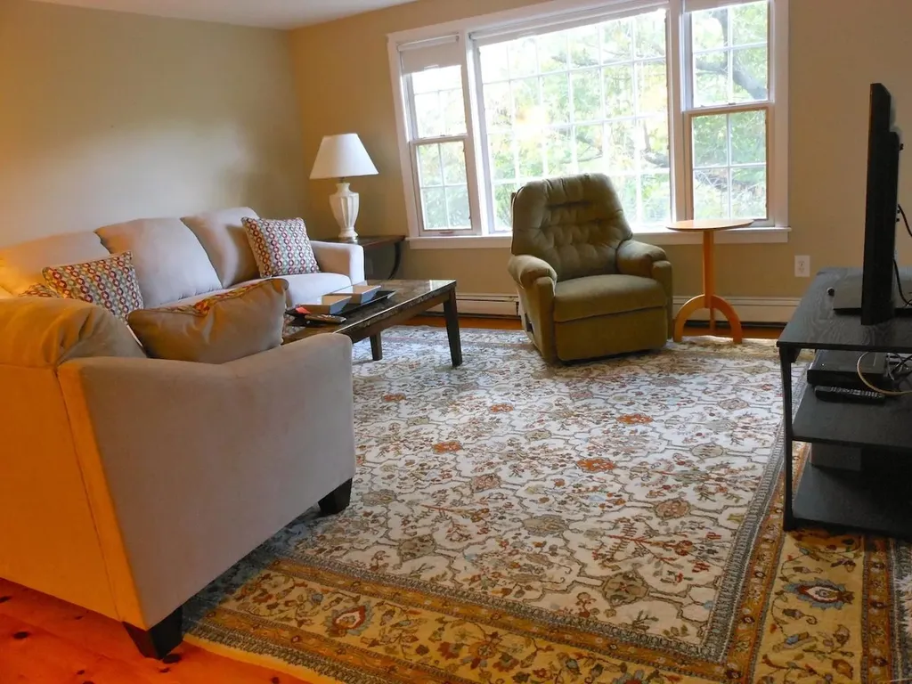 17 High Street Woodstock VT 05091