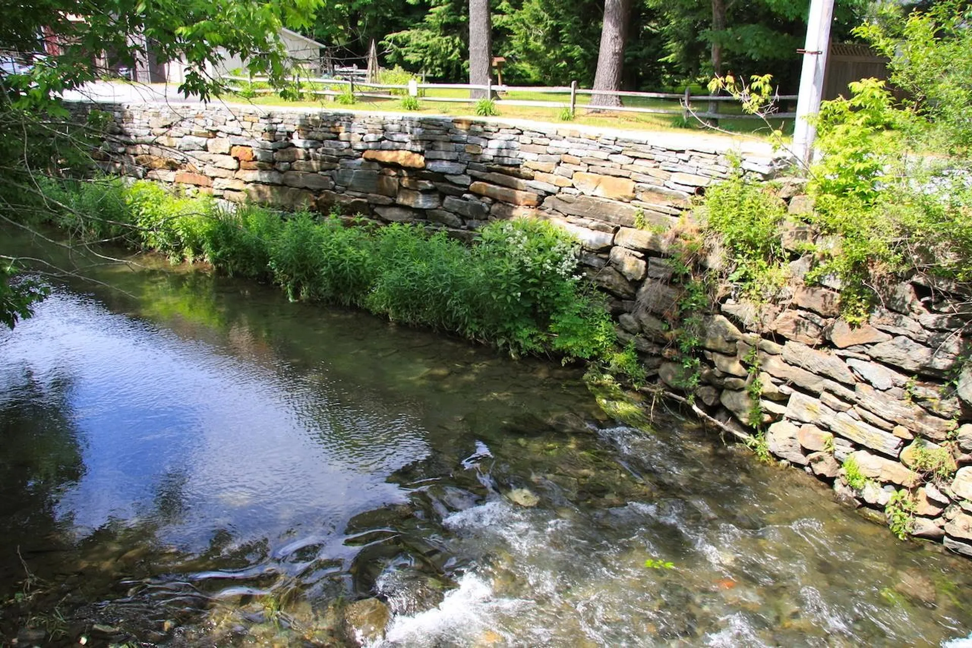 17 High Street Woodstock VT 05091