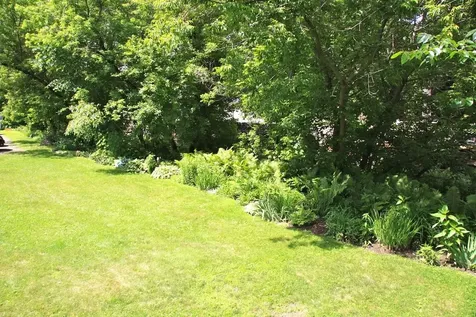 17 High Street Woodstock VT 05091