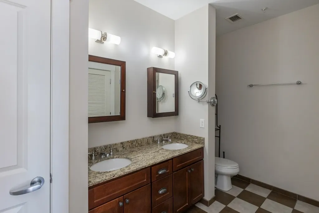 60 Winooski Falls Way Winooski VT 05404-2271