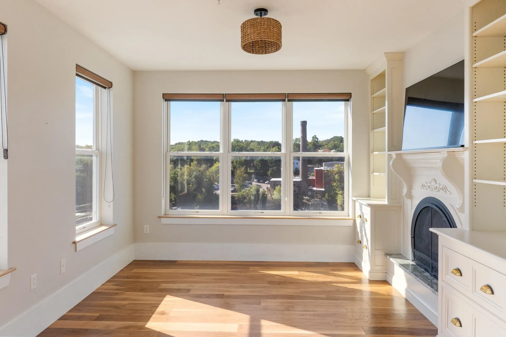 60 Winooski Falls Way Winooski VT 05404-2271