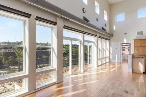 60 Winooski Falls Way Winooski VT 05404-2271