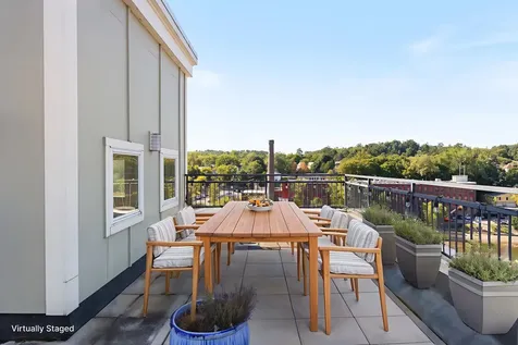 60 Winooski Falls Way Winooski VT 05404-2271