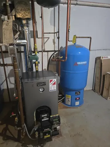 7 R Desforge Lane Derry NH 03038