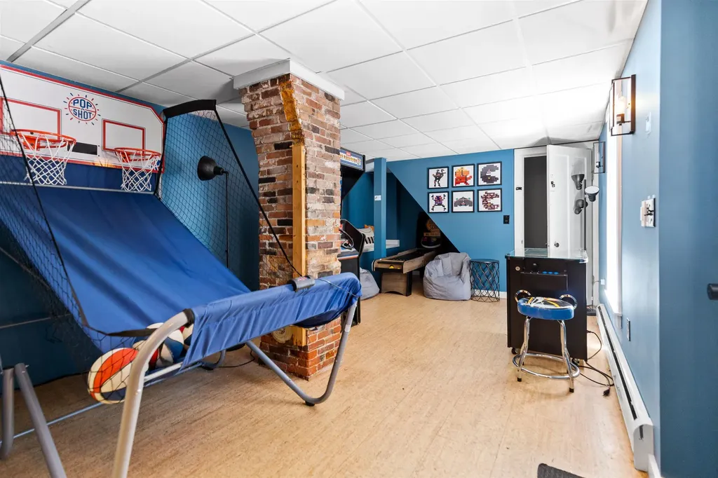 15 Highland Street Meredith NH 03253