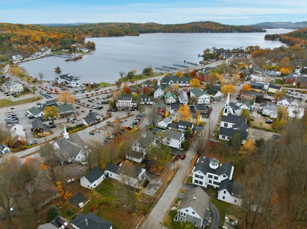 15 Highland Street Meredith NH 03253