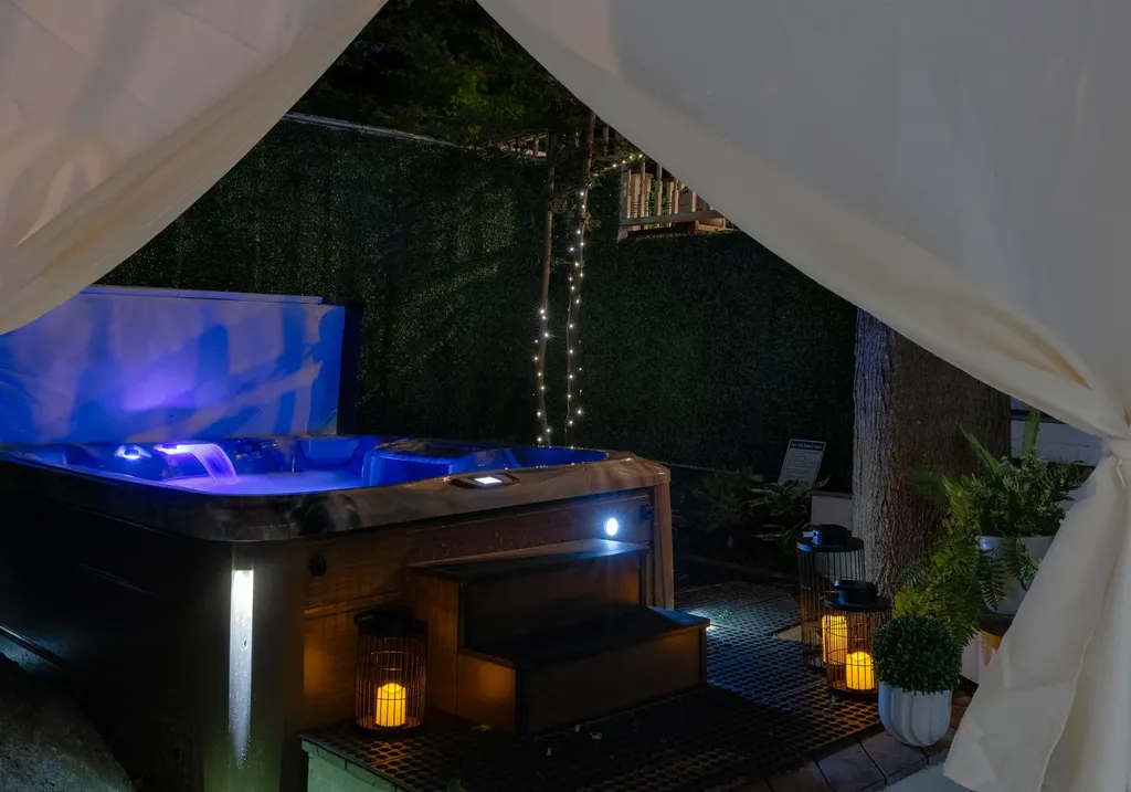 15 Highland Street Meredith NH 03253