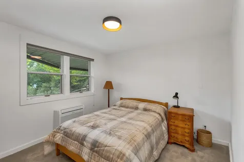 28 Sugarwood Lane Grantham NH 03753