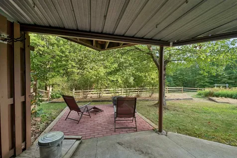 28 Sugarwood Lane Grantham NH 03753