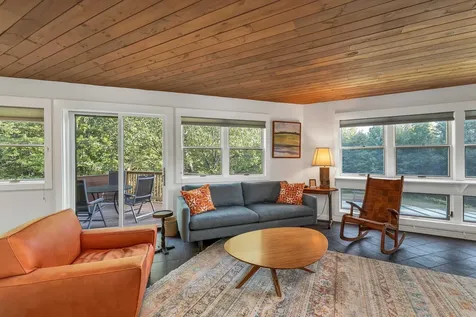 28 Sugarwood Lane Grantham NH 03753