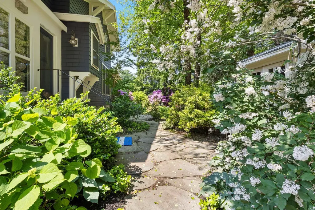 33 Rocky Lane Ogunquit ME 03907