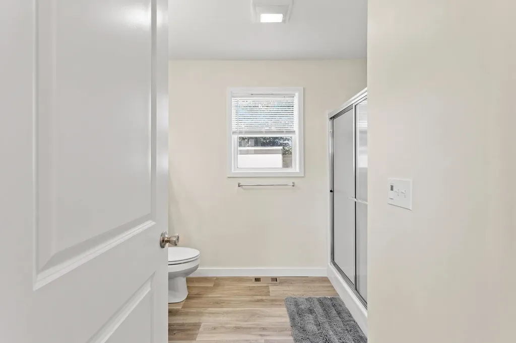 1338 Woodbury Avenue Portsmouth NH 03801