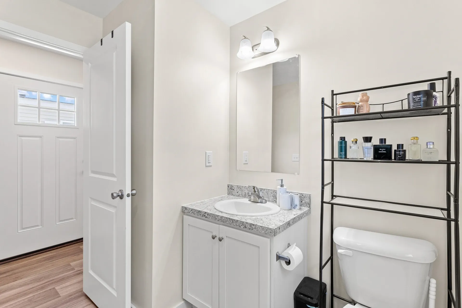 1338 Woodbury Avenue Portsmouth NH 03801