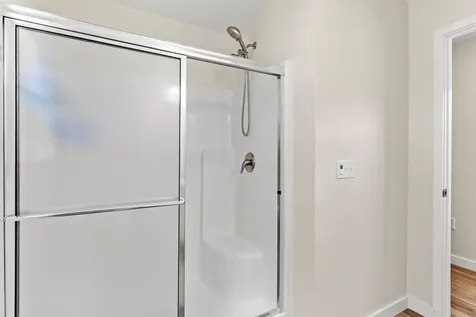 1338 Woodbury Avenue Portsmouth NH 03801