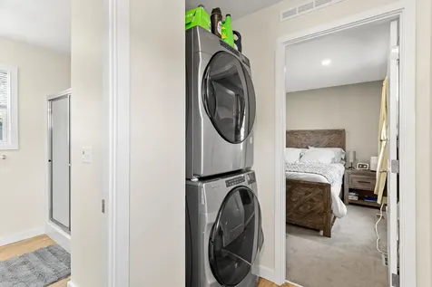 1338 Woodbury Avenue Portsmouth NH 03801