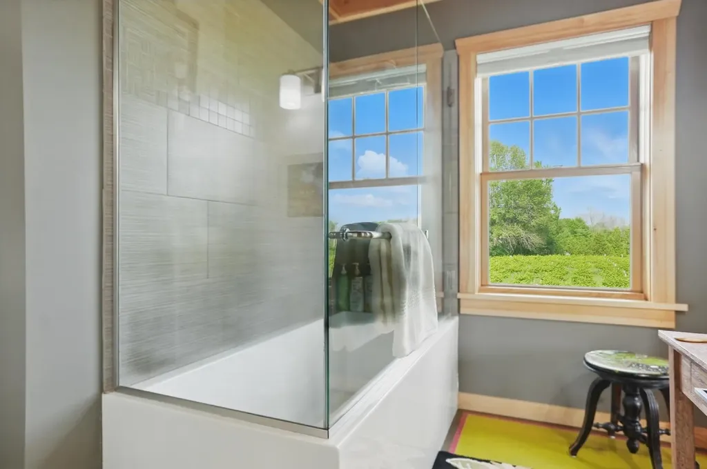 85 Shrine Road Isle La Motte VT 05463