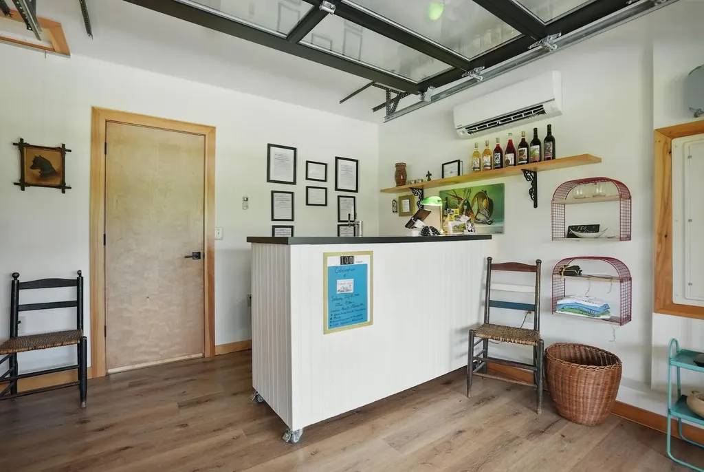 85 Shrine Road Isle La Motte VT 05463