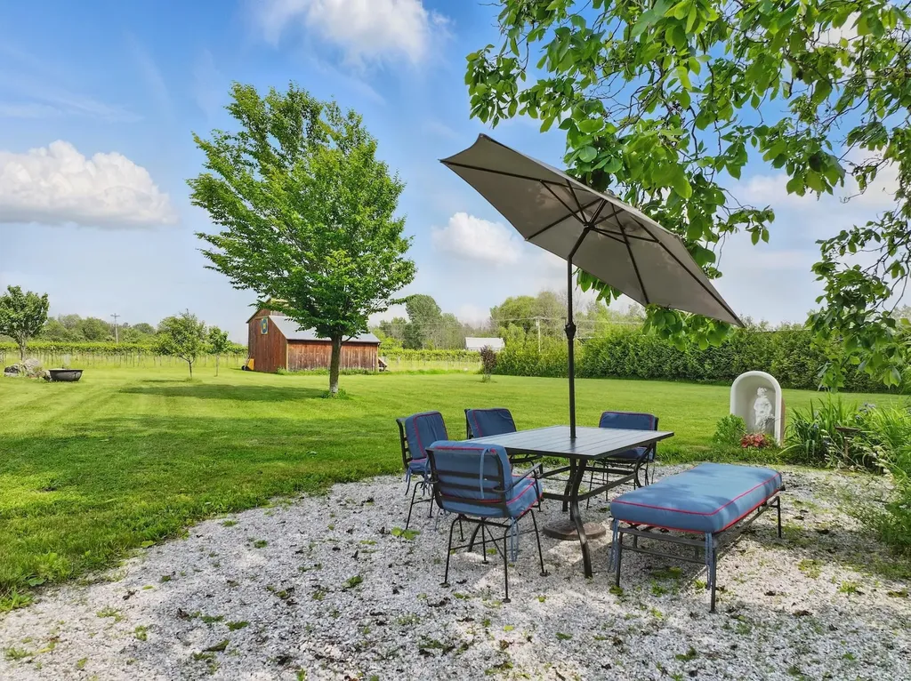 85 Shrine Road Isle La Motte VT 05463