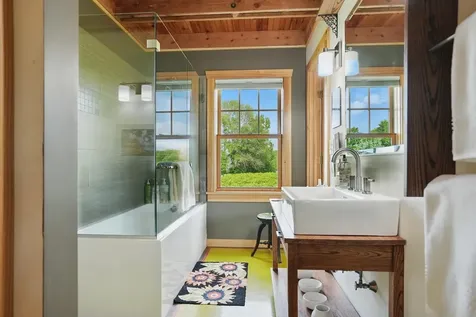 85 Shrine Road Isle La Motte VT 05463