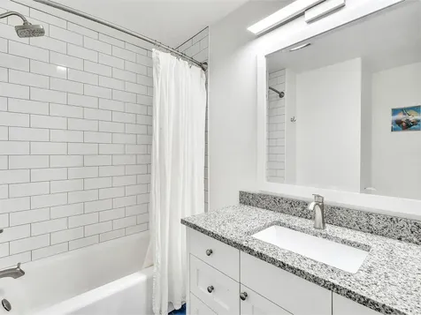 43 Cumberland Road Burlington VT 05408