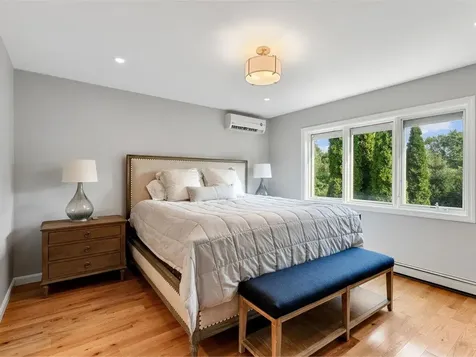 43 Cumberland Road Burlington VT 05408