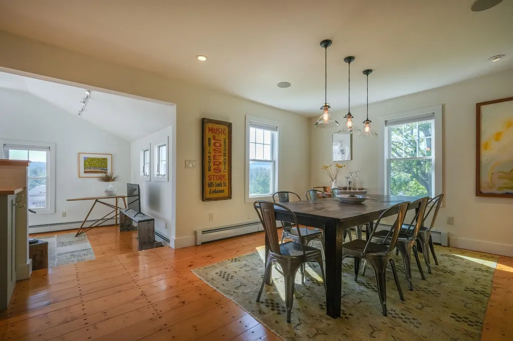 629 South Hill Road Ludlow VT 05149