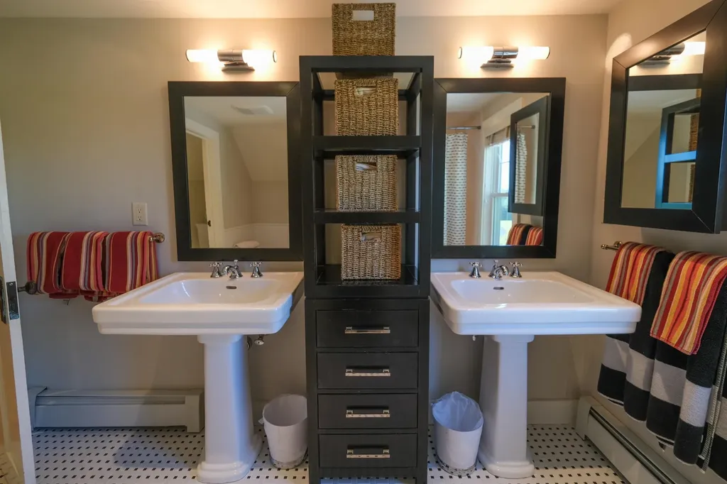 629 South Hill Road Ludlow VT 05149