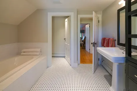 629 South Hill Road Ludlow VT 05149