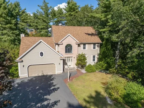 46 Wood Hill Drive Auburn NH 03032