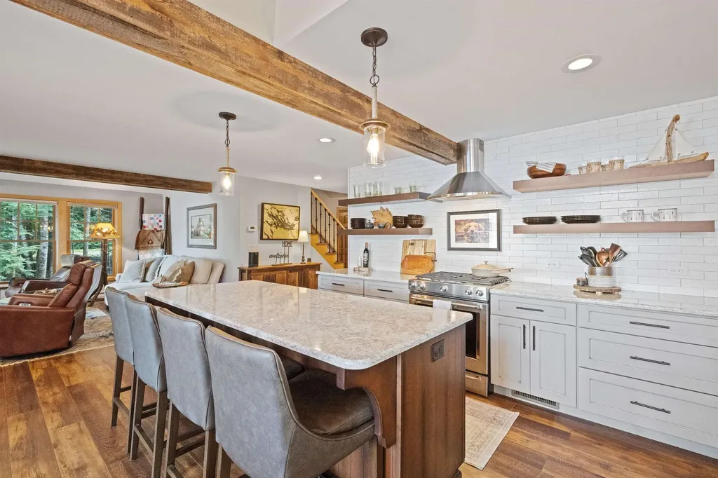 11 Geery Lane Moultonborough NH 03254