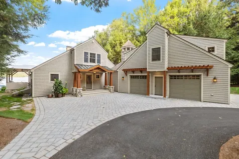 11 Geery Lane Moultonborough NH 03254