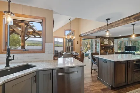 11 Geery Lane Moultonborough NH 03254