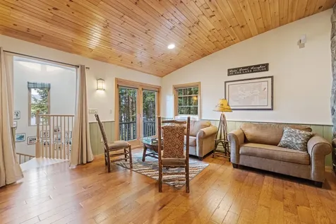 11 Geery Lane Moultonborough NH 03254