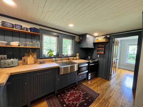 62 Dublin Road Plymouth VT 05758