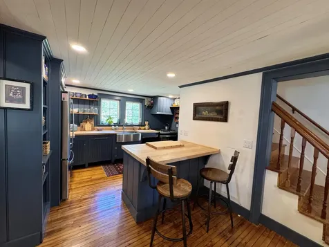 62 Dublin Road Plymouth VT 05758