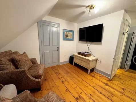 62 Dublin Road Plymouth VT 05758