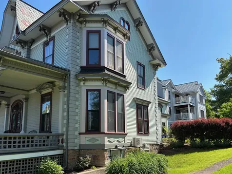 204 South Union Street Burlington VT 05401